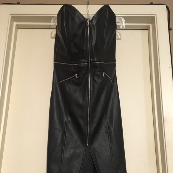 Black strapless leather dress - Picture 3 of 7